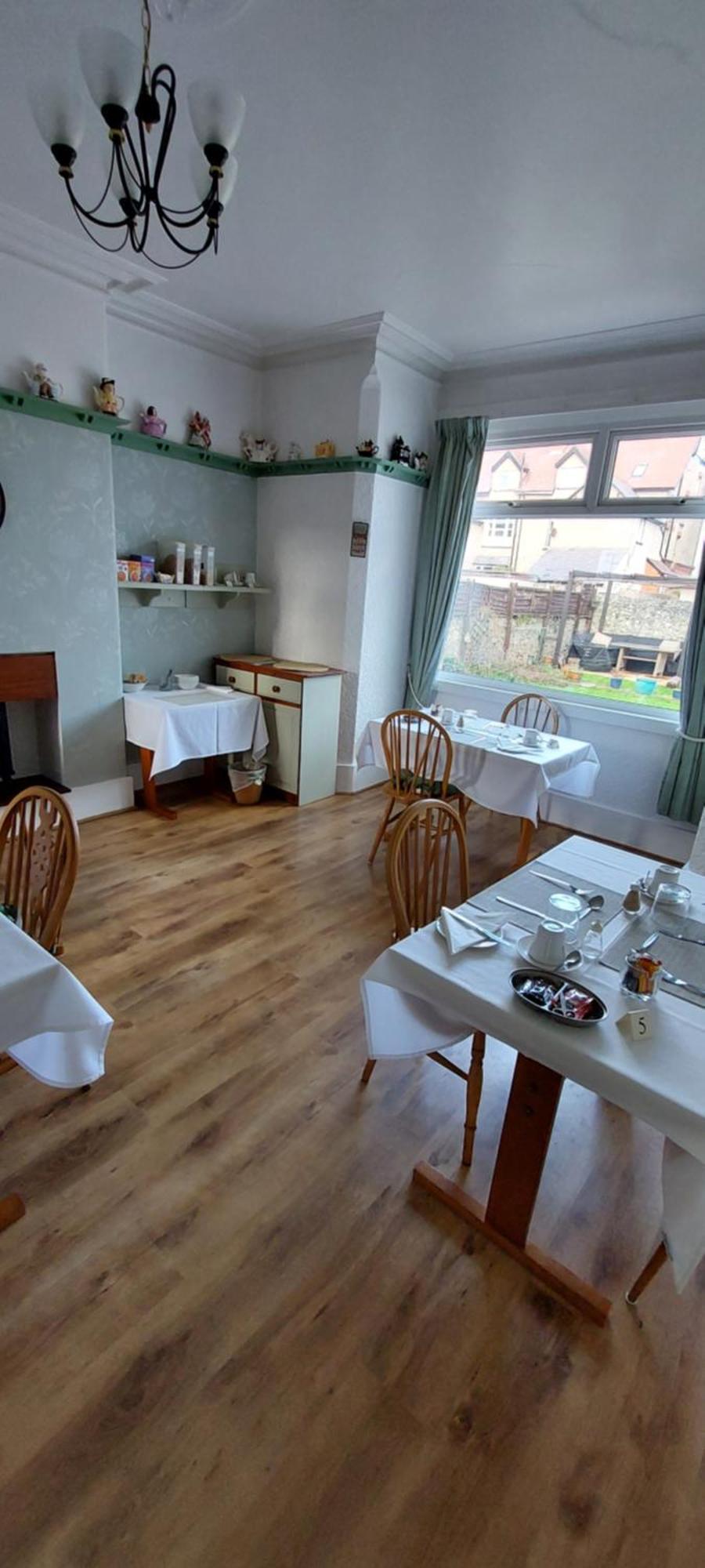 Glenavon Guest House Λαντούντνο Εξωτερικό φωτογραφία