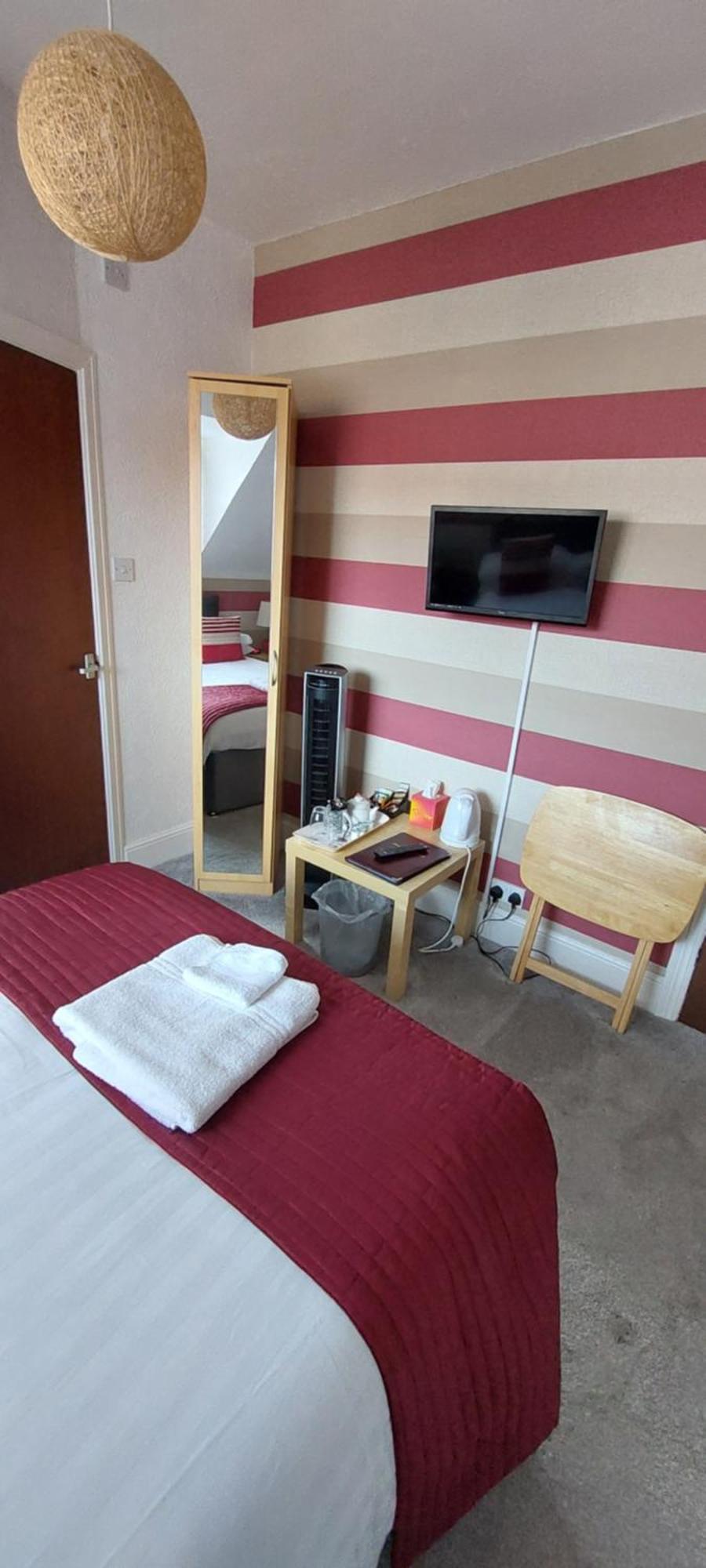 Glenavon Guest House Λαντούντνο Εξωτερικό φωτογραφία