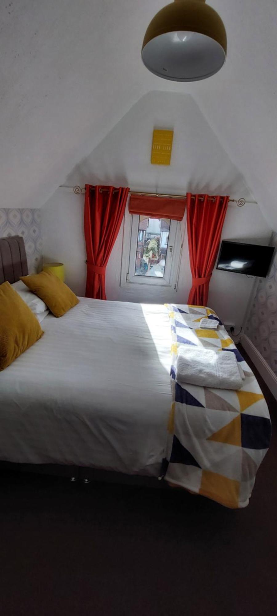 Glenavon Guest House Λαντούντνο Εξωτερικό φωτογραφία