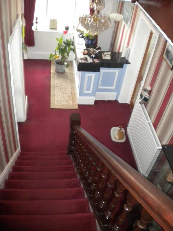 Glenavon Guest House Λαντούντνο Εξωτερικό φωτογραφία